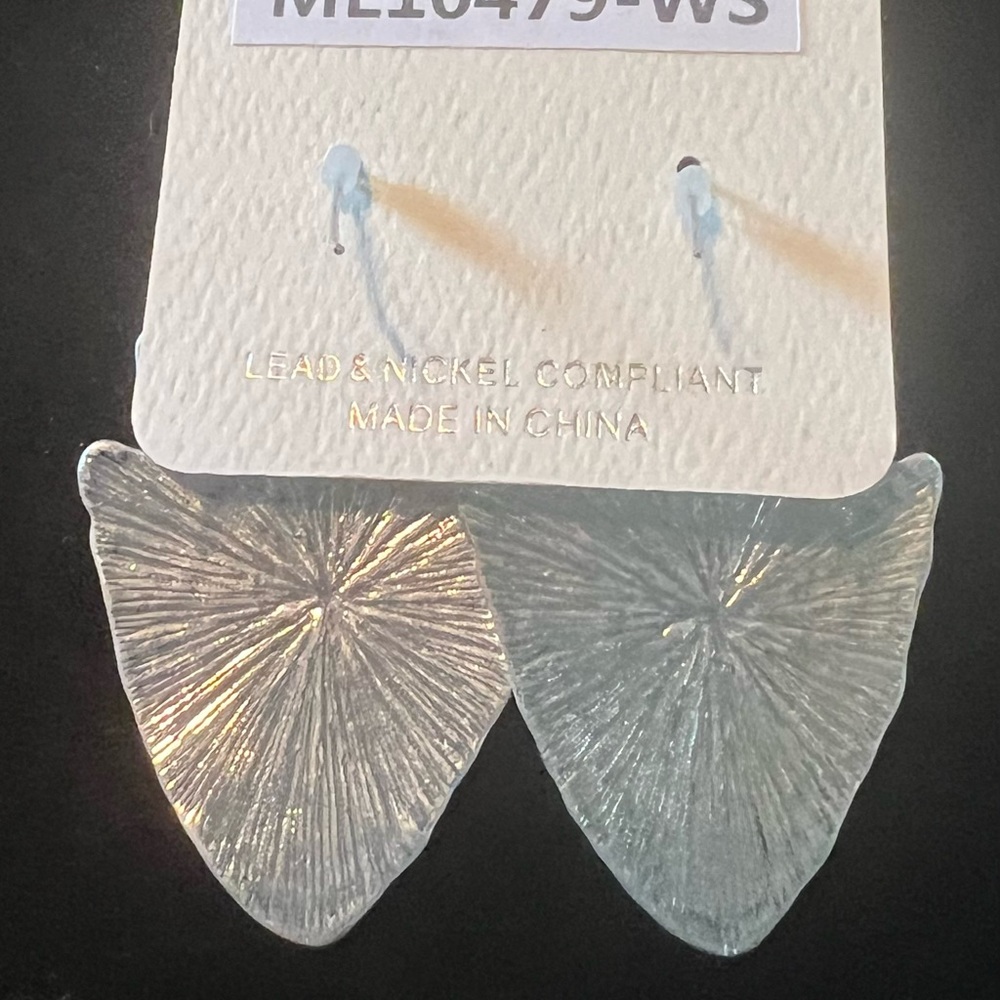 Silver Arrowhead Earrings - Picture 2 of 3